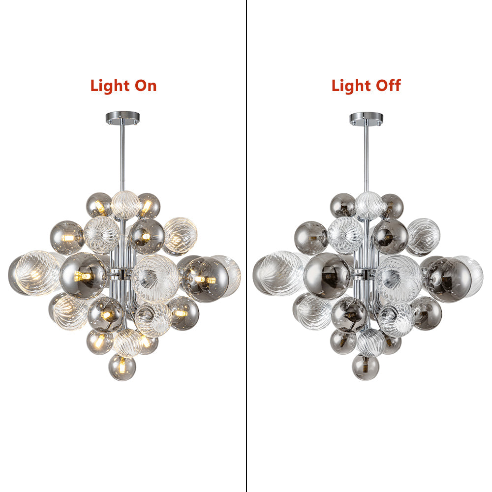 Lustre à grappe de boules de verre, affiché en modes allumé et éteint.