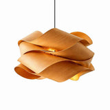 Suspension en bois en forme de nuage, abat-jours superposés, finition naturelle