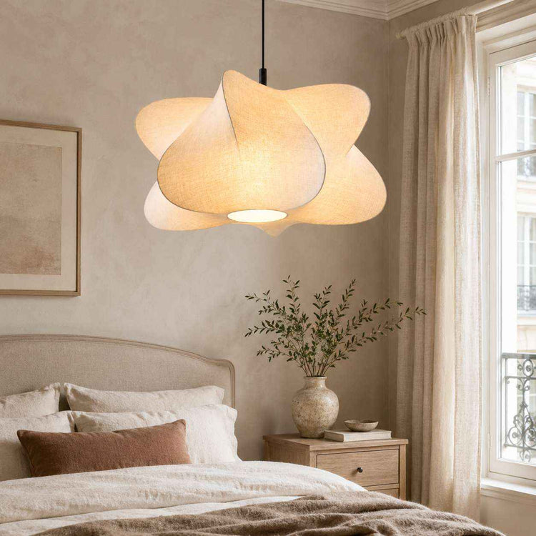 Suspension nuage en lin beige, abat-jour en pétales avec lumière centrale, câble noir