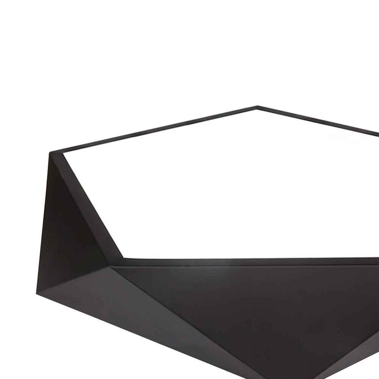 Plafonnier LED noir moderne, vue latérale du cadre en formes géométriques