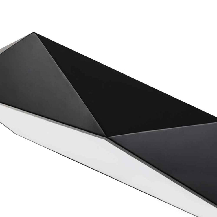 Plafonnier LED noir moderne, profil du boîtier rectangulaire et parois