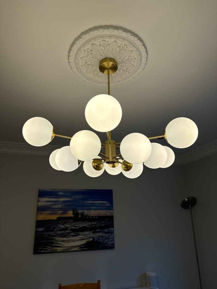 Lustre 12 Lumières Deux Niveaux Sputnik Opale Globe pour Salon