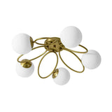 Lustre semi-encastré à 5 globes opales blancs, structure laiton, style sputnik.