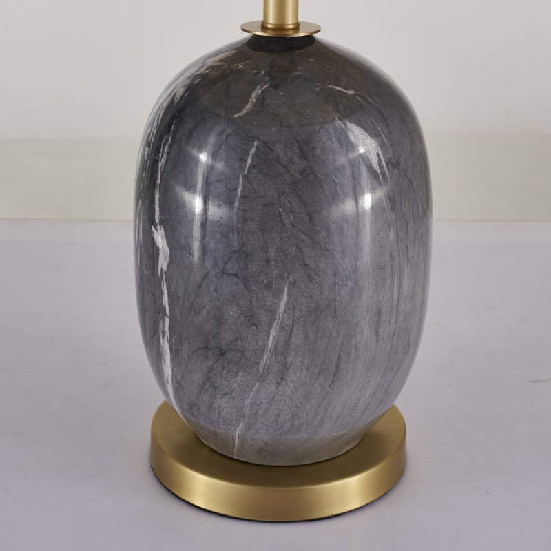 Base en céramique gris marbré avec socle laiton rond