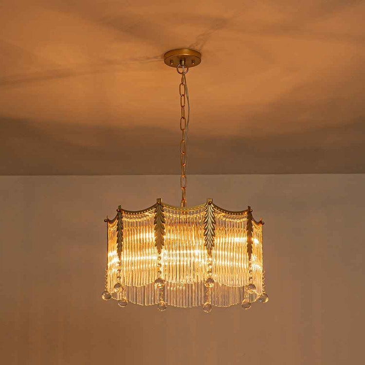 Lustre goutte de cristal à franges, structure dorée, chaîne de suspension et abat-jour