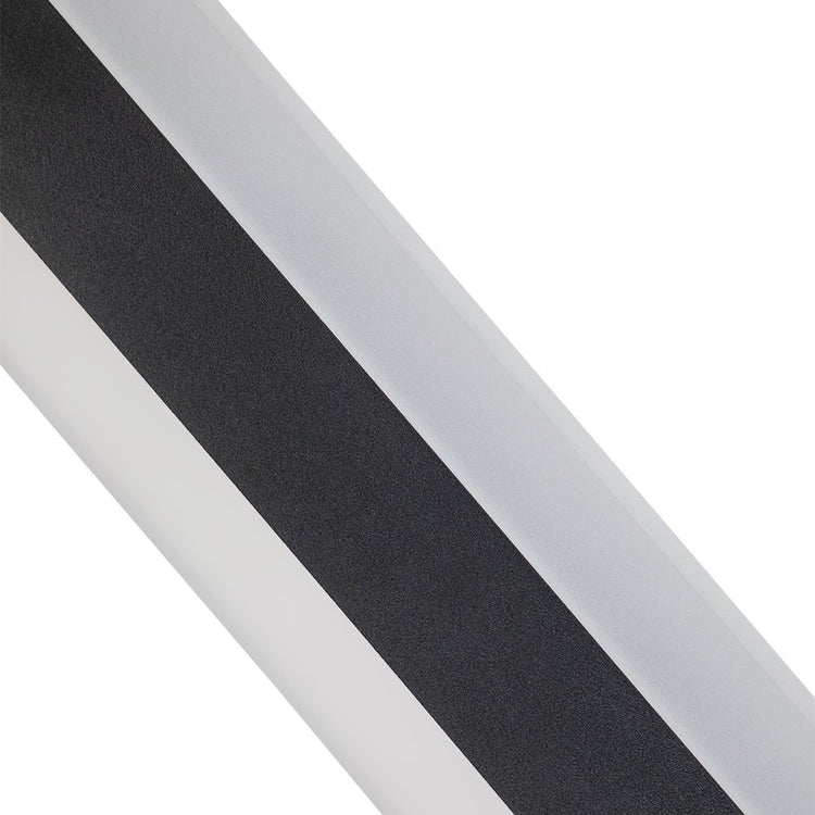 Applique Extérieure en Métal Noir