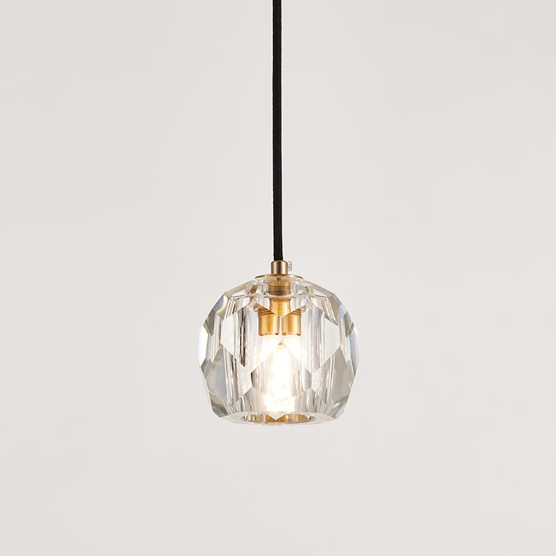 Suspension en cristal transparent facetté avec ampoule visible, câble noir