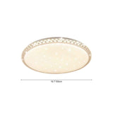 Plafonnier ovale en verre opalin blanc, bord doré ajouré, 50 cm de largeur