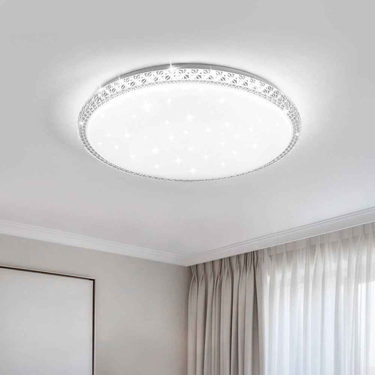 Plafonnier ovale en verre opalin blanc, bord décoratif ajouré doré et points lumineux